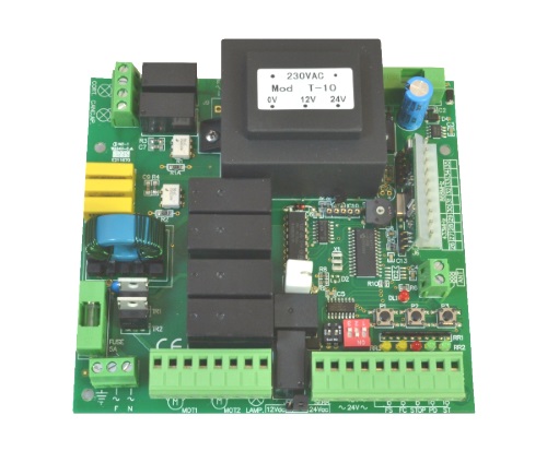 Řídící elektronická jednotka C22, vč. rozvaděče - boxu IP55, 230V, procesorová pro 1/2motory (křídlové brány).
